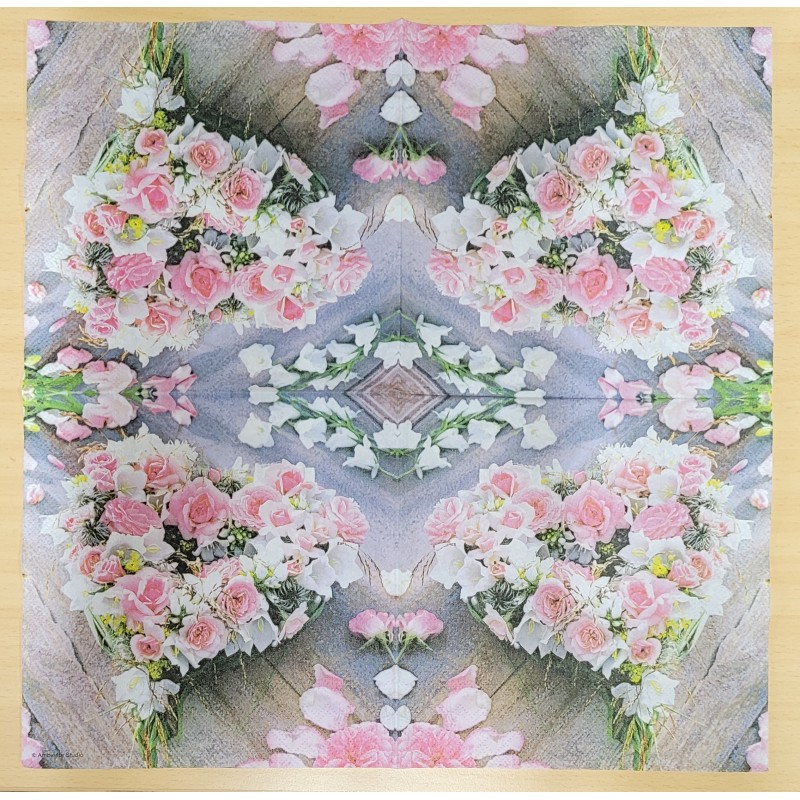 Ambiente - Lunch Napkin - Heart of Roses